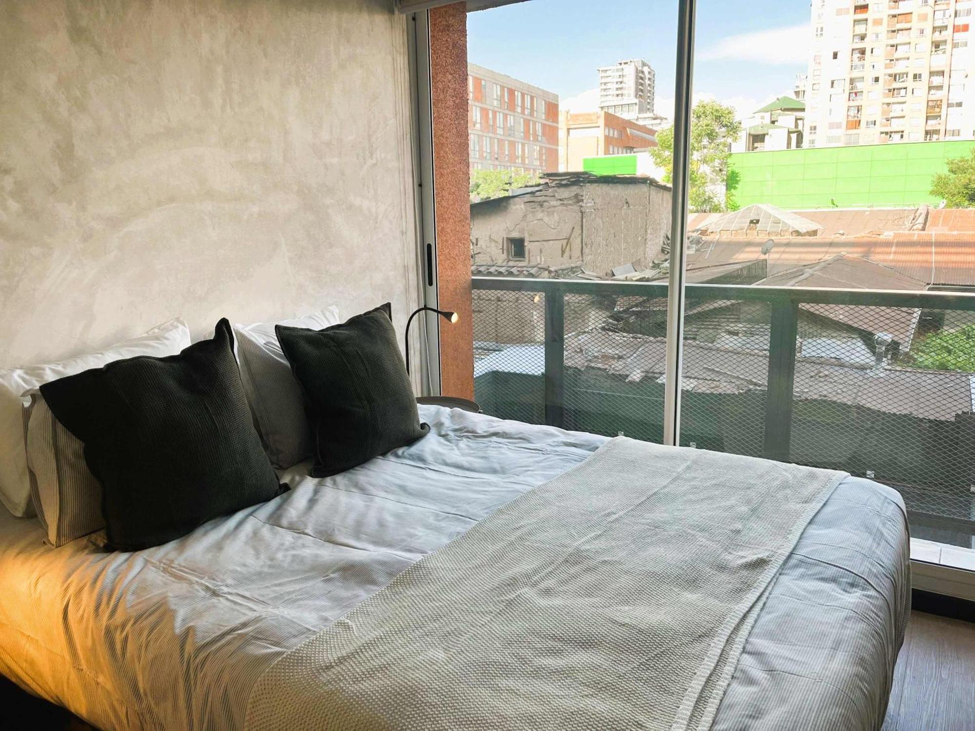 Hom I Luminoso 2pax En Centro Apartamento Santiago